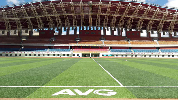 為什么都要建設(shè)FIFA認(rèn)證的人造草坪場地呢？
